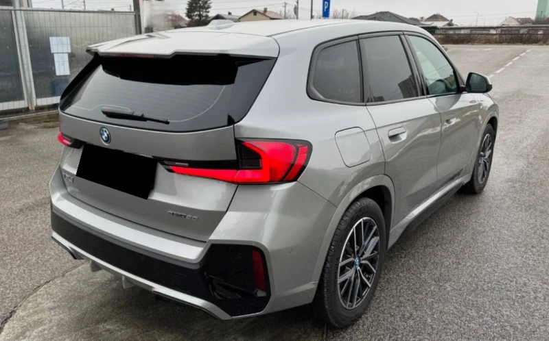 BMW iX1 eDrive20, снимка 6 - Автомобили и джипове - 53120826