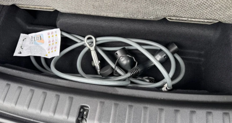 BMW iX1 eDrive20, снимка 9 - Автомобили и джипове - 53120826