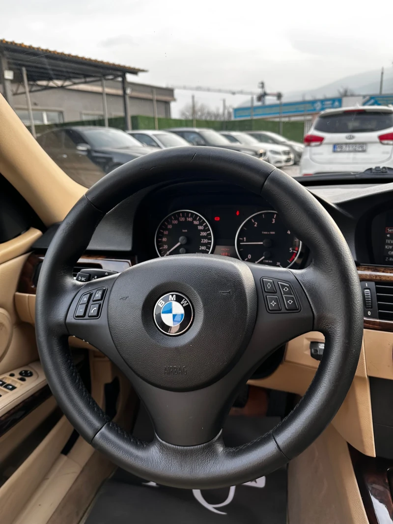 BMW 320 SHADOW LINE/PARKTRONIK/NAVIGACIQ, снимка 8 - Автомобили и джипове - 53181377