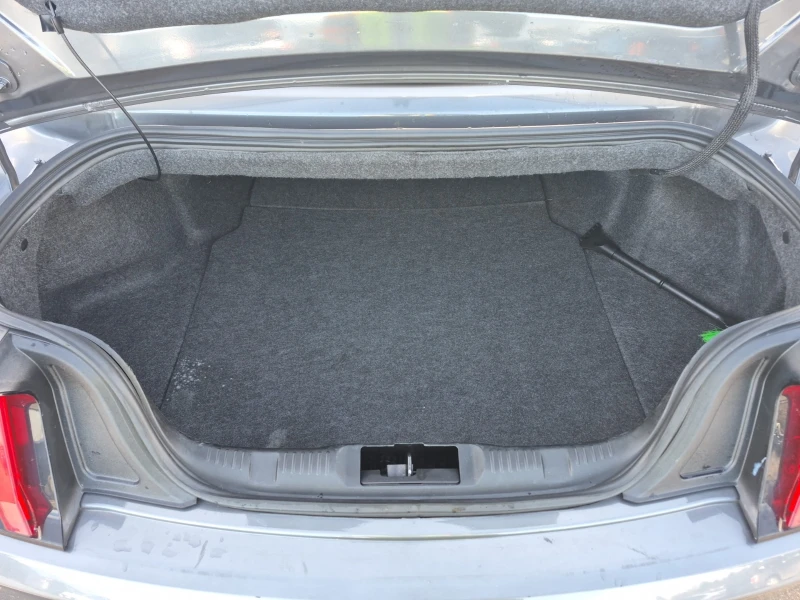 Ford Mustang 2.3 ECOBOOST| CARFAX| ОБДУХВАНЕ| БЕЗ ПЪРВОНАЧАЛНА , снимка 7 - Автомобили и джипове - 53373326