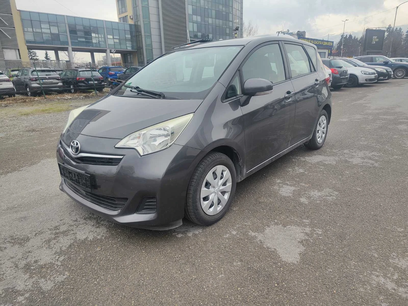 Toyota Verso S 1.3VVTI - изображение 3