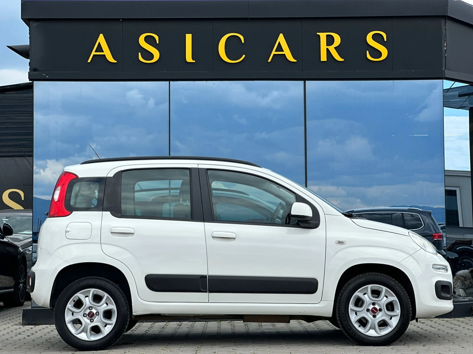 Fiat Panda / BENZ-METAN / 85 HP / EURO 5 / TOP / - изображение 6