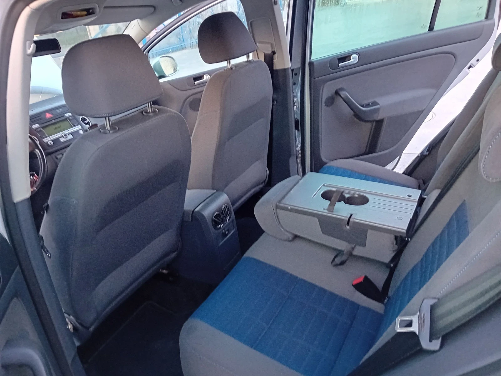 VW Golf 1.9TDI 105 6ск.TOUR - изображение 8