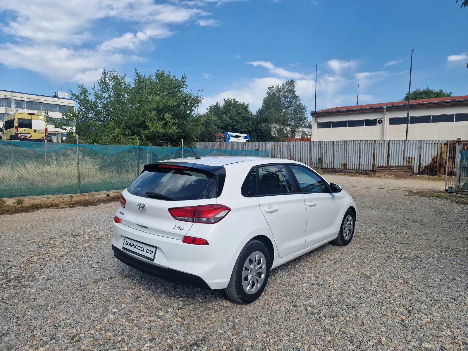 Hyundai I30 1.6CRDi Euro 6B - изображение 5
