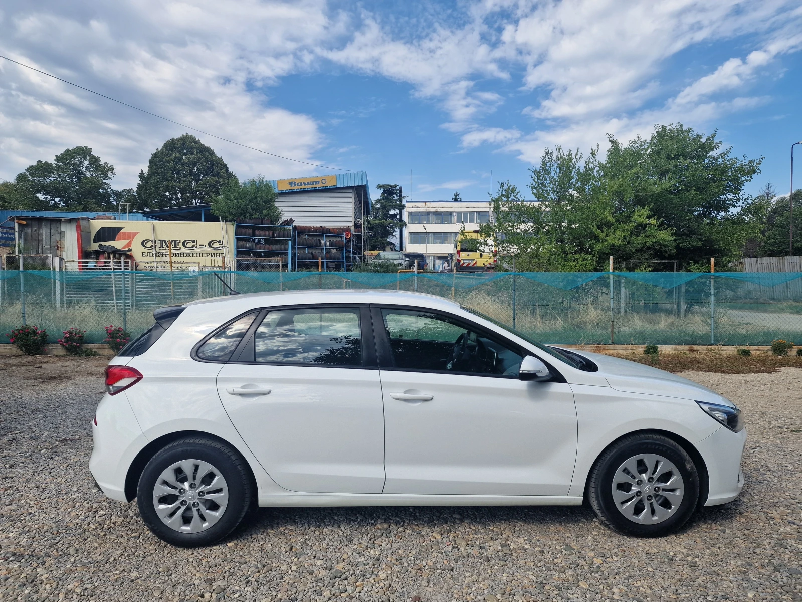 Hyundai I30 1.6CRDi Euro 6B - изображение 4