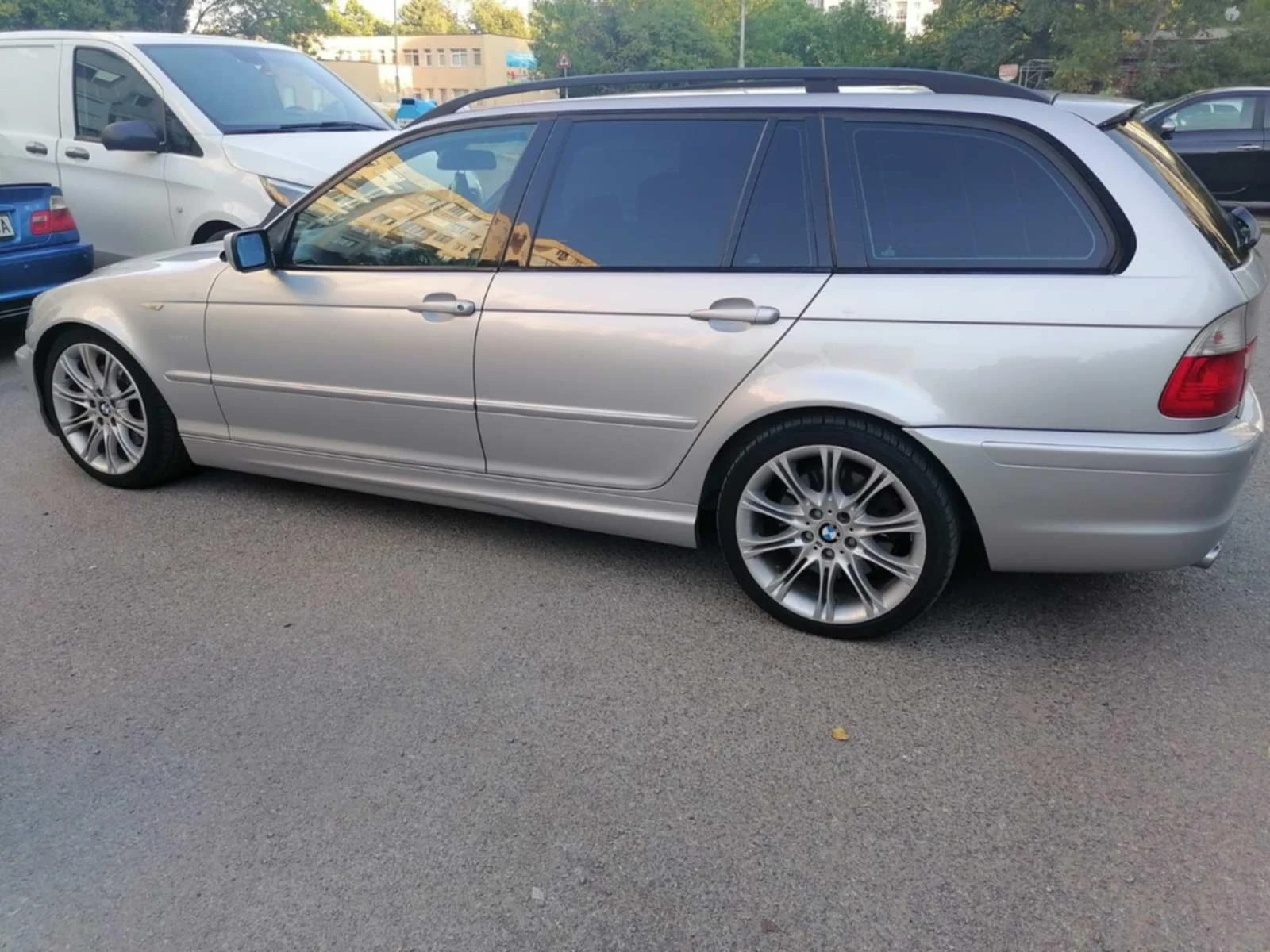 BMW 330 330xi 4x4 231hp facelift - изображение 2