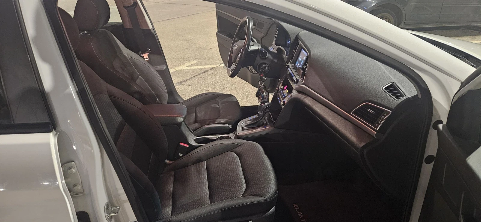 Hyundai Elantra 2.0 | Mobile.bg — изображение 8