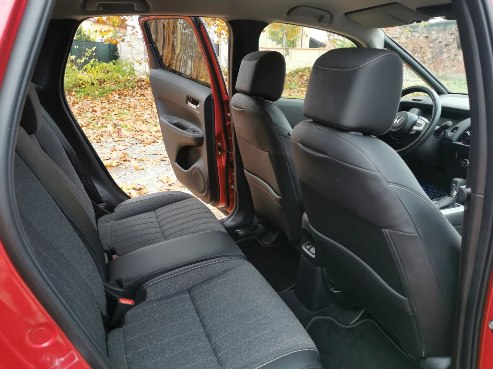 Honda Jazz e:HEV122HP - изображение 10