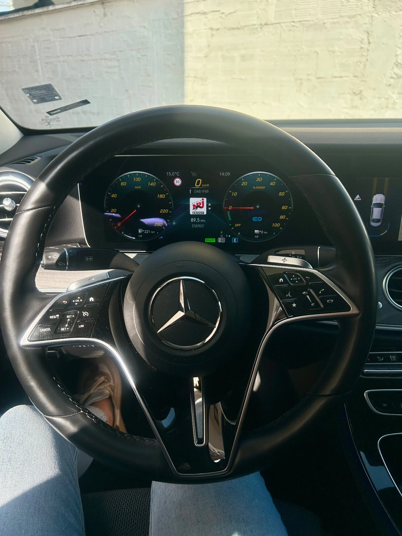 Mercedes-Benz E 300, снимка 11 - Автомобили и джипове - 53726333