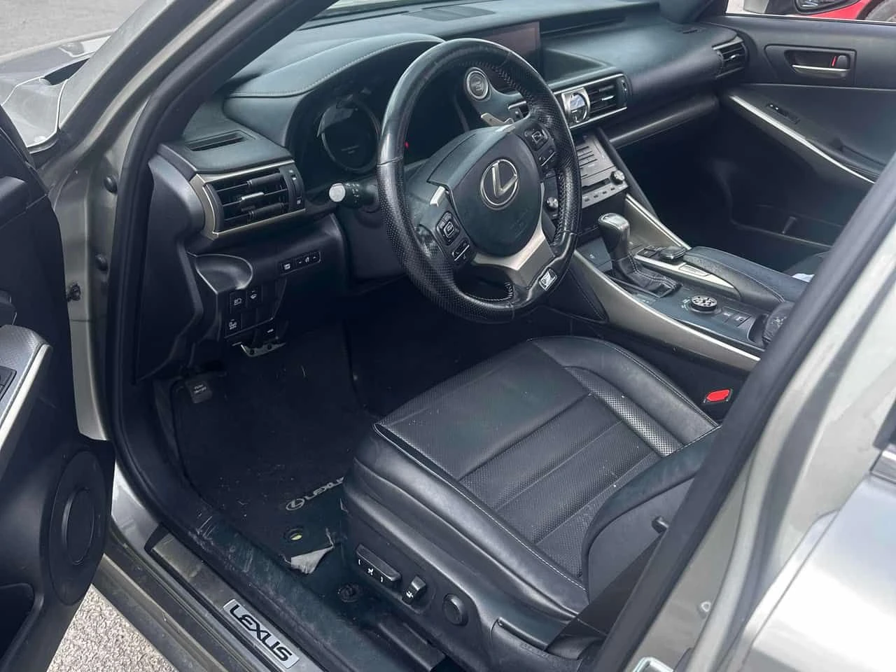 Lexus IS 300 | �������| �������| ���������| KEYLESS| CARFAX | Mobile.bg � ����������� 7