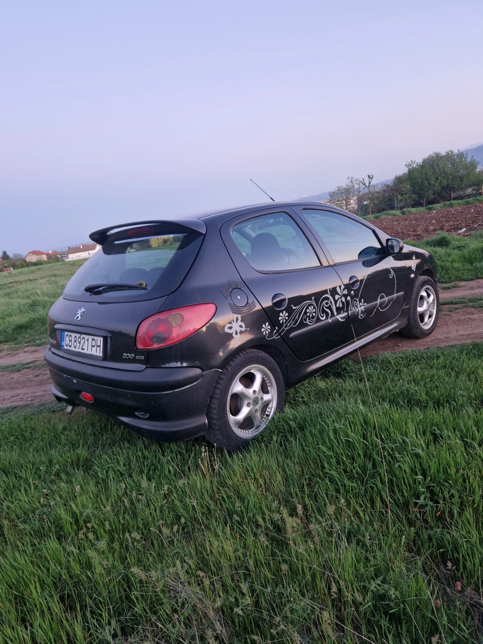 Peugeot 206 1.4 HDi, снимка 2 - Автомобили и джипове - 54371582