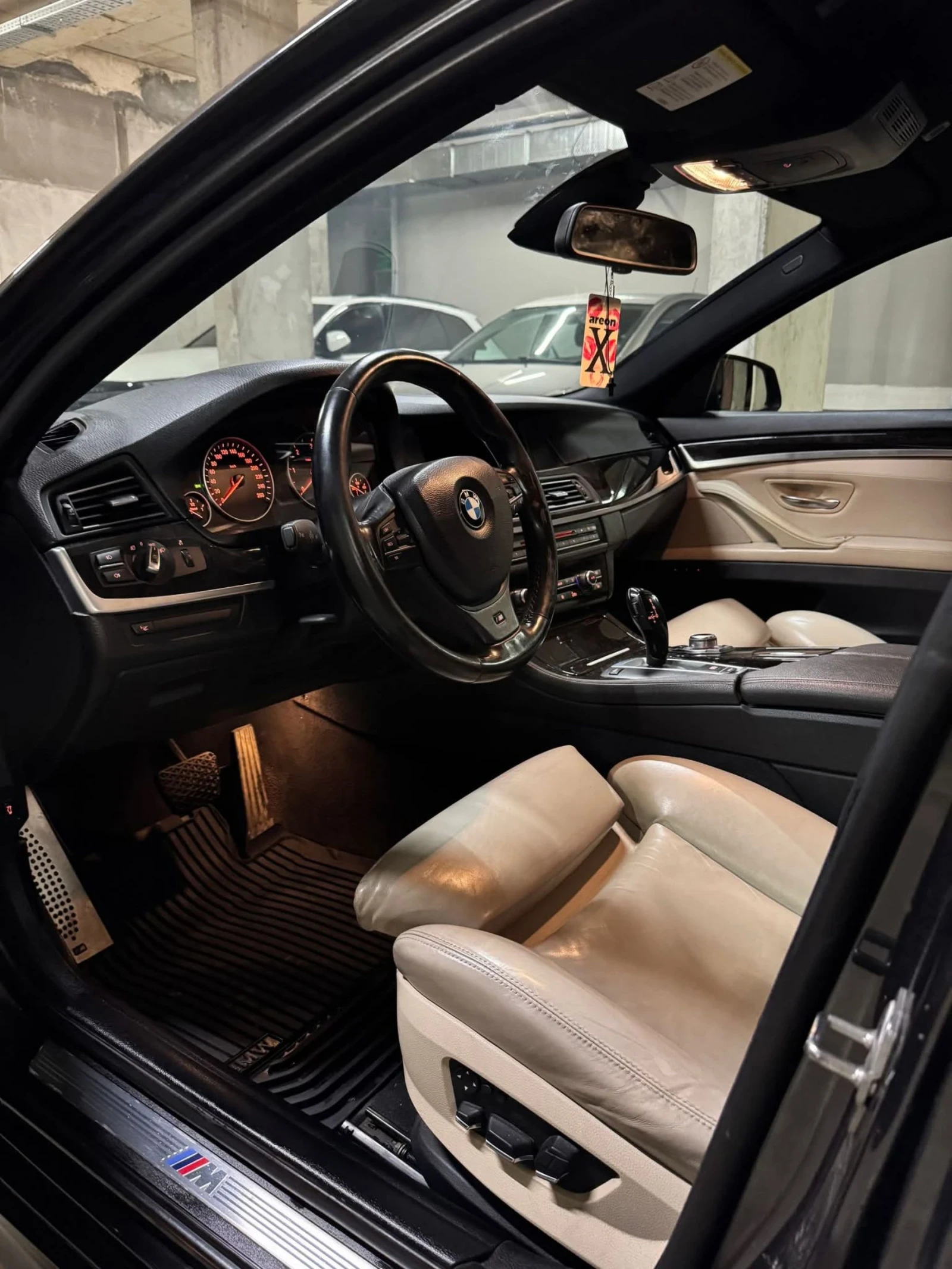 BMW 530 M PACK / 8ZF / HEAD UP / RWD, снимка 8 - Автомобили и джипове - 54402821
