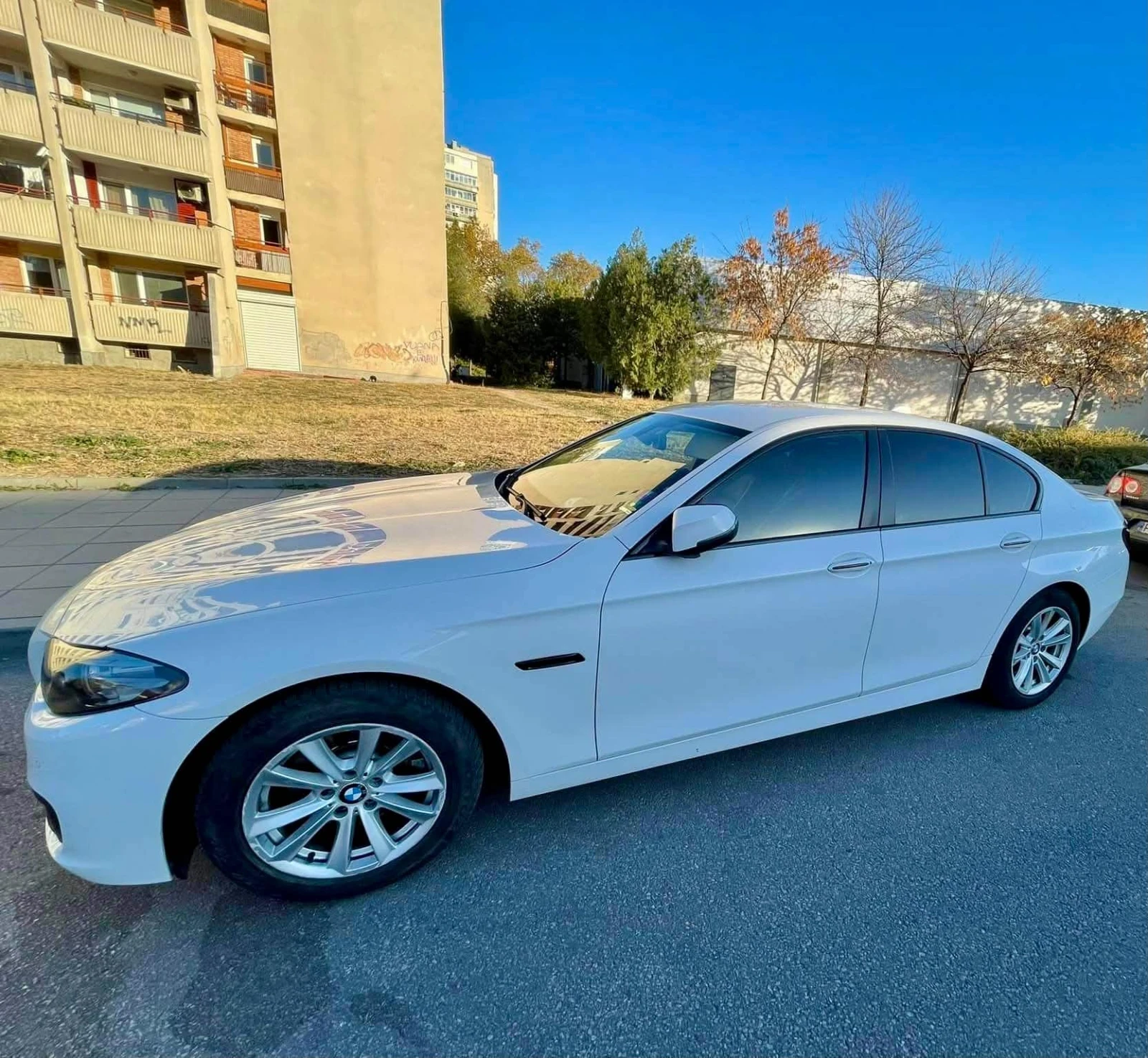 BMW 520, снимка 6 - Автомобили и джипове - 54650958