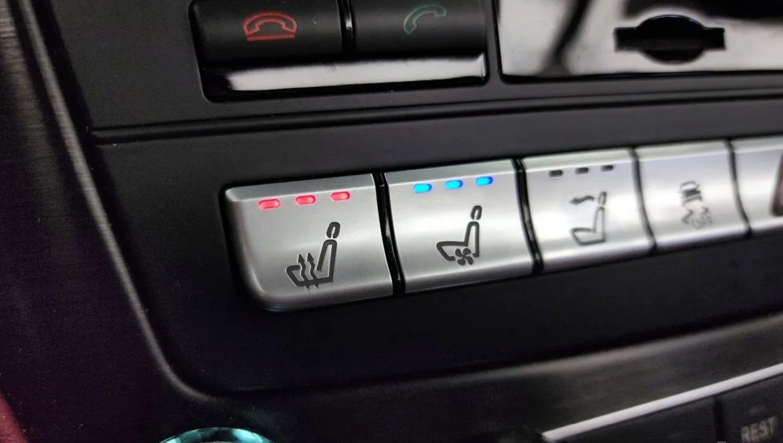 Mercedes-Benz SL 400 AMG* H&K* AIRSCARF* ОБДУХ* Крайна Цена* , снимка 14 - Автомобили и джипове - 54763639