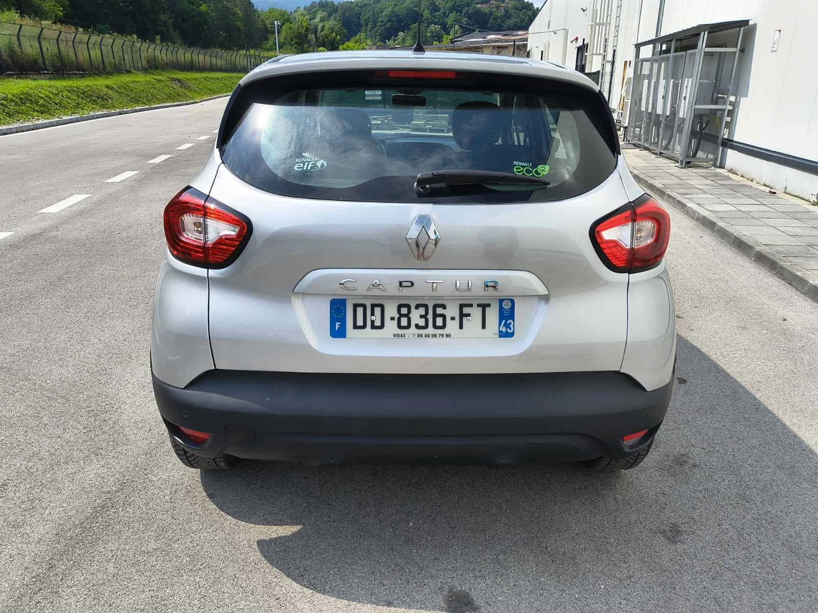 Renault Captur 1.5 DCI NAVI, снимка 6 - Автомобили и джипове - 55068498