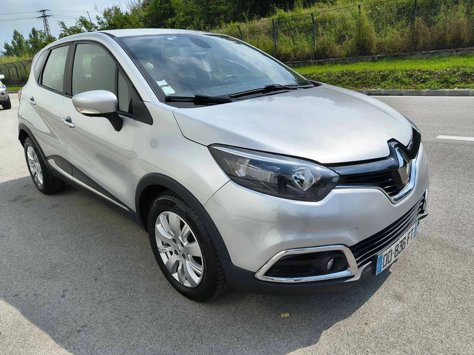 Renault Captur 1.5 DCI NAVI, снимка 3 - Автомобили и джипове - 55068498