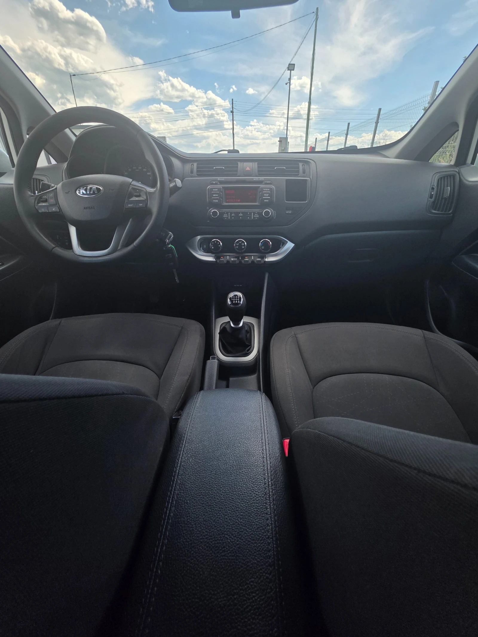 Kia Rio III-1.1 CRDI-12V-75hp, снимка 10 - Автомобили и джипове - 55230875