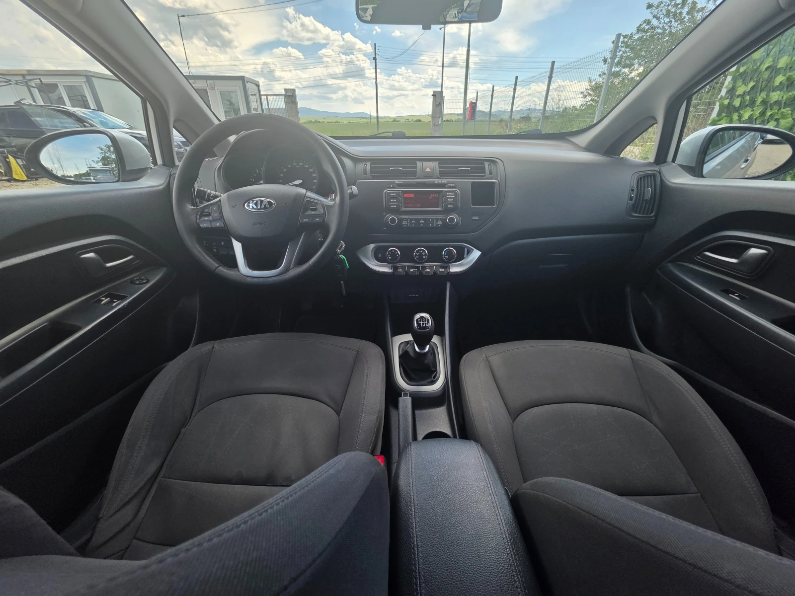 Kia Rio III-1.1 CRDI-12V-75hp, снимка 9 - Автомобили и джипове - 55230875