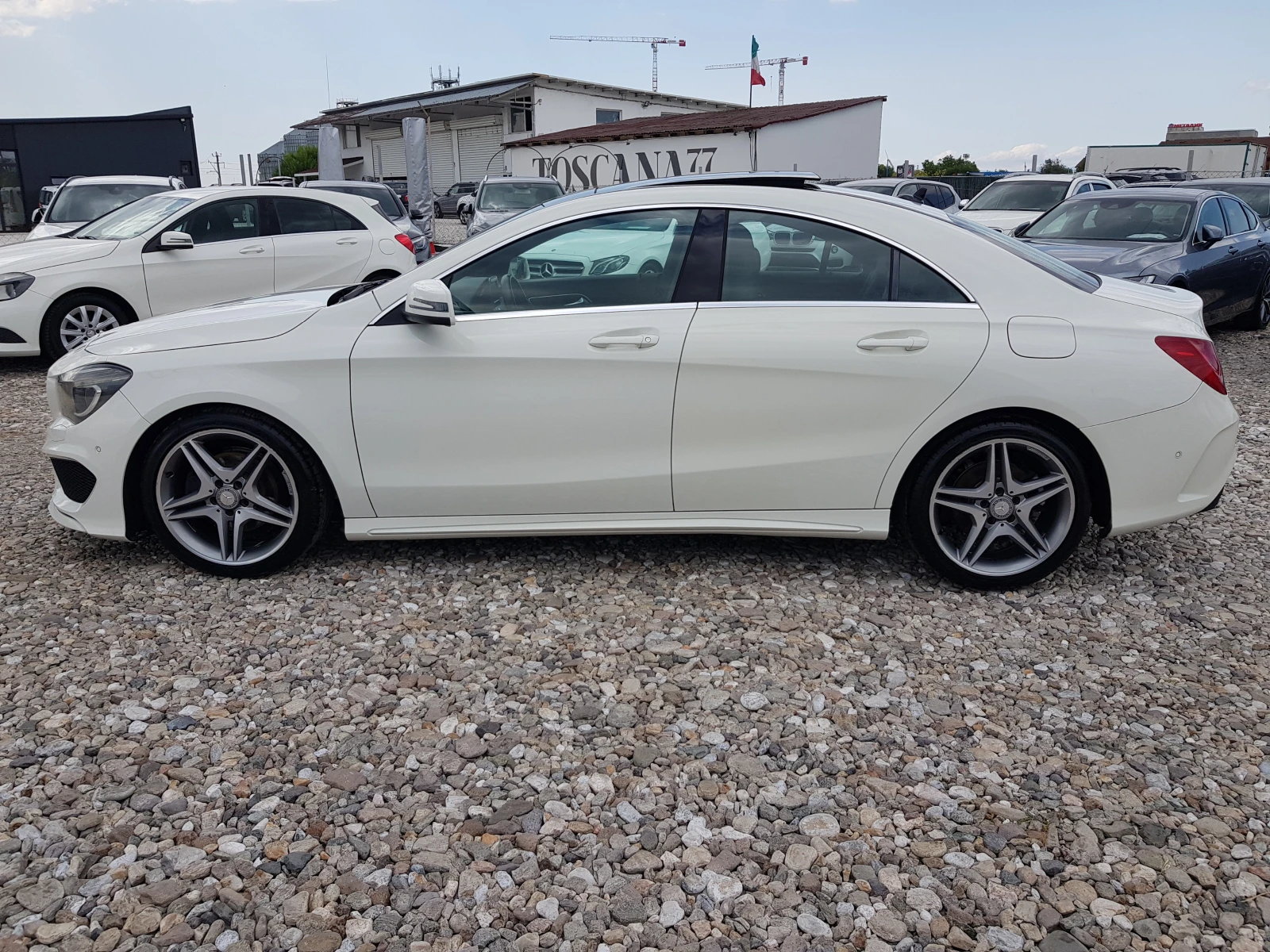 Mercedes-Benz CLA 200 AMG 121 943 KM БЕНЗИН АВТОМАТИК ПАНОРАМА, снимка 8 - Автомобили и джипове - 55378863