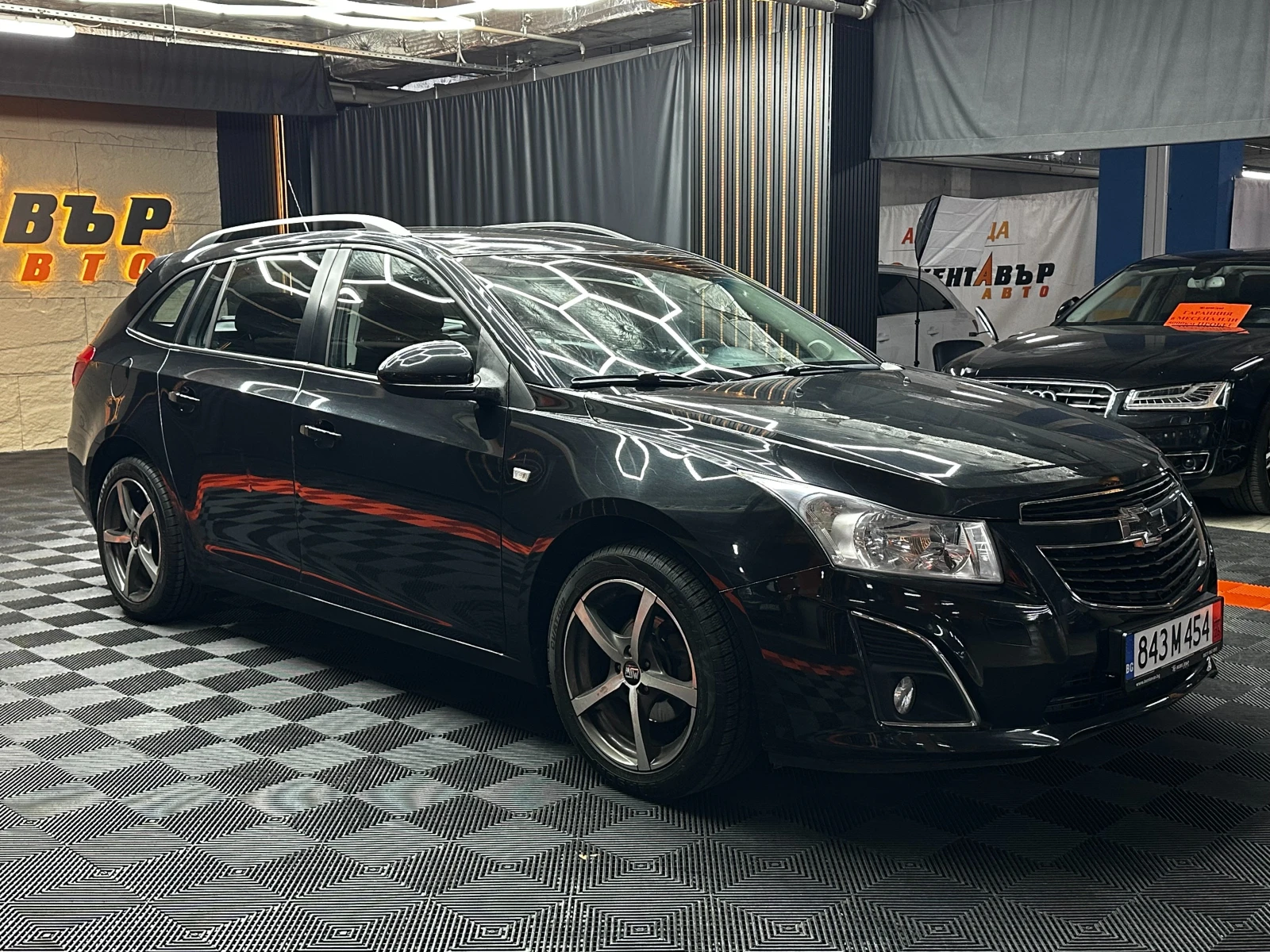 Chevrolet Cruze 1.6i 124 к.с., снимка 8 - Автомобили и джипове - 55568387