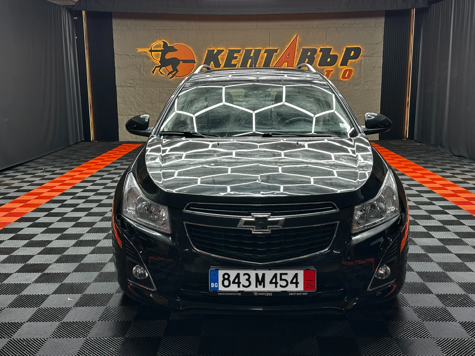 Chevrolet Cruze 1.6i 124 к.с., снимка 2 - Автомобили и джипове - 55568387