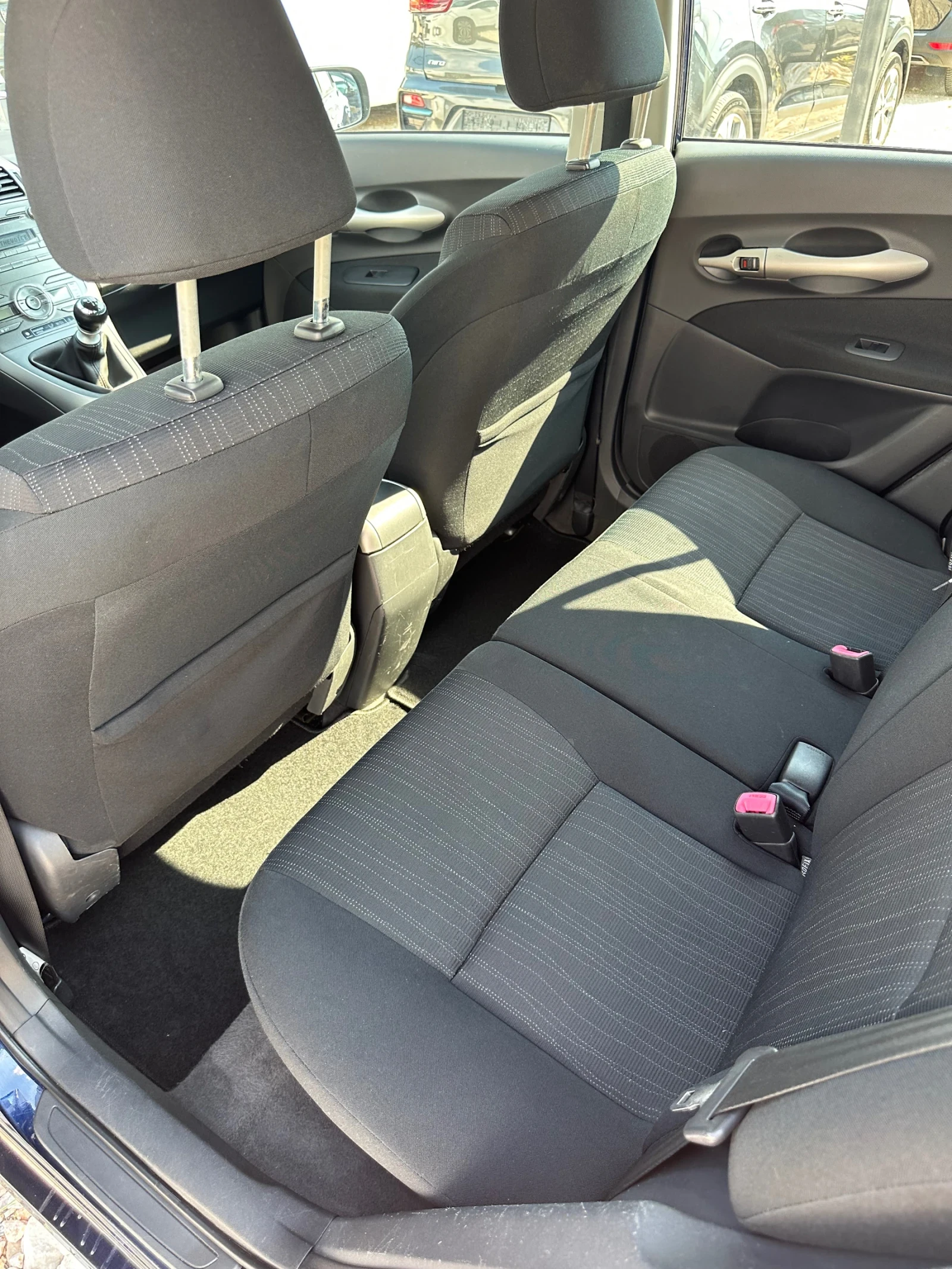 Toyota Auris 2.0D-4D 126к.с нов внос!, снимка 13 - Автомобили и джипове - 55652797