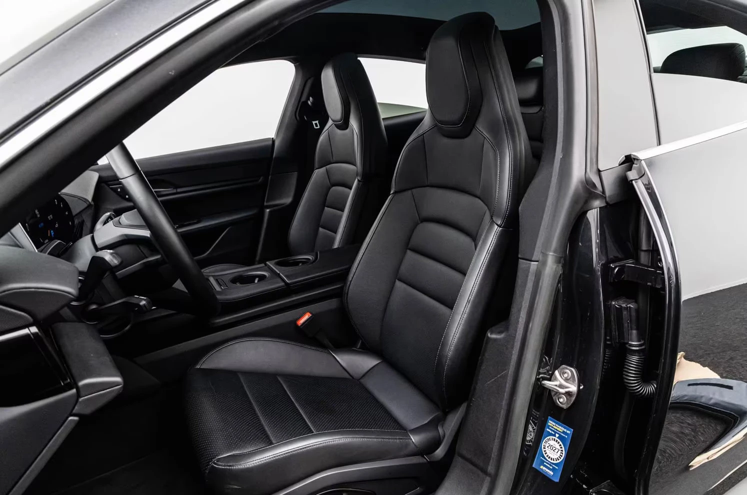 Porsche Taycan 4S/571HP/PLUS/ACC/HUD/PANO/360/KLESS/842z, снимка 12 - Автомобили и джипове - 55804172