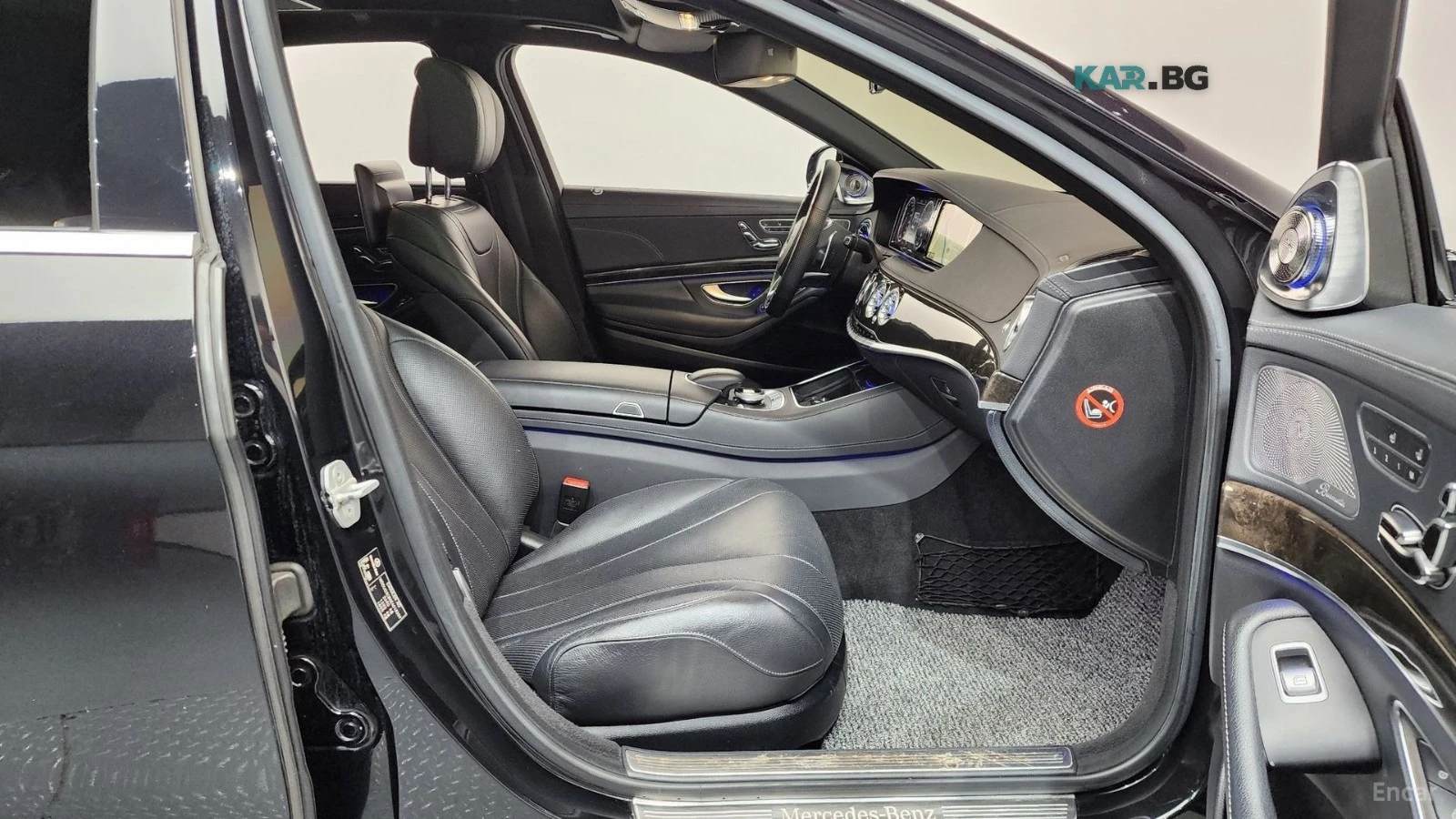 Mercedes-Benz S 350 LONG BlueTEC* 360* МОНИТОРИ* ОБДУХ* НАВИ* ПАНО, снимка 9 - Автомобили и джипове - 55832892