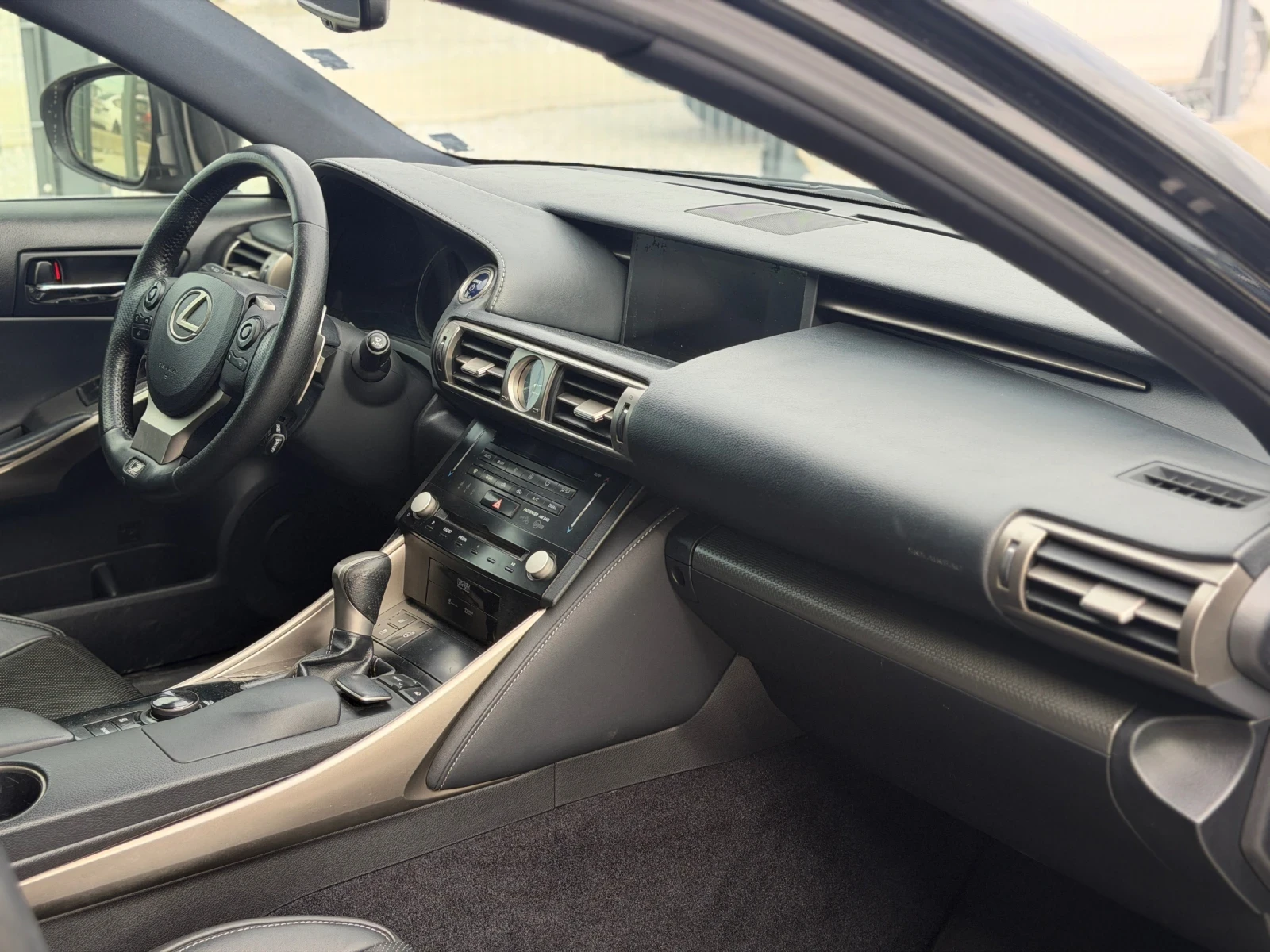 Lexus IS 300 h Hybrid / F Sport | Mobile.bg � ����������� 8