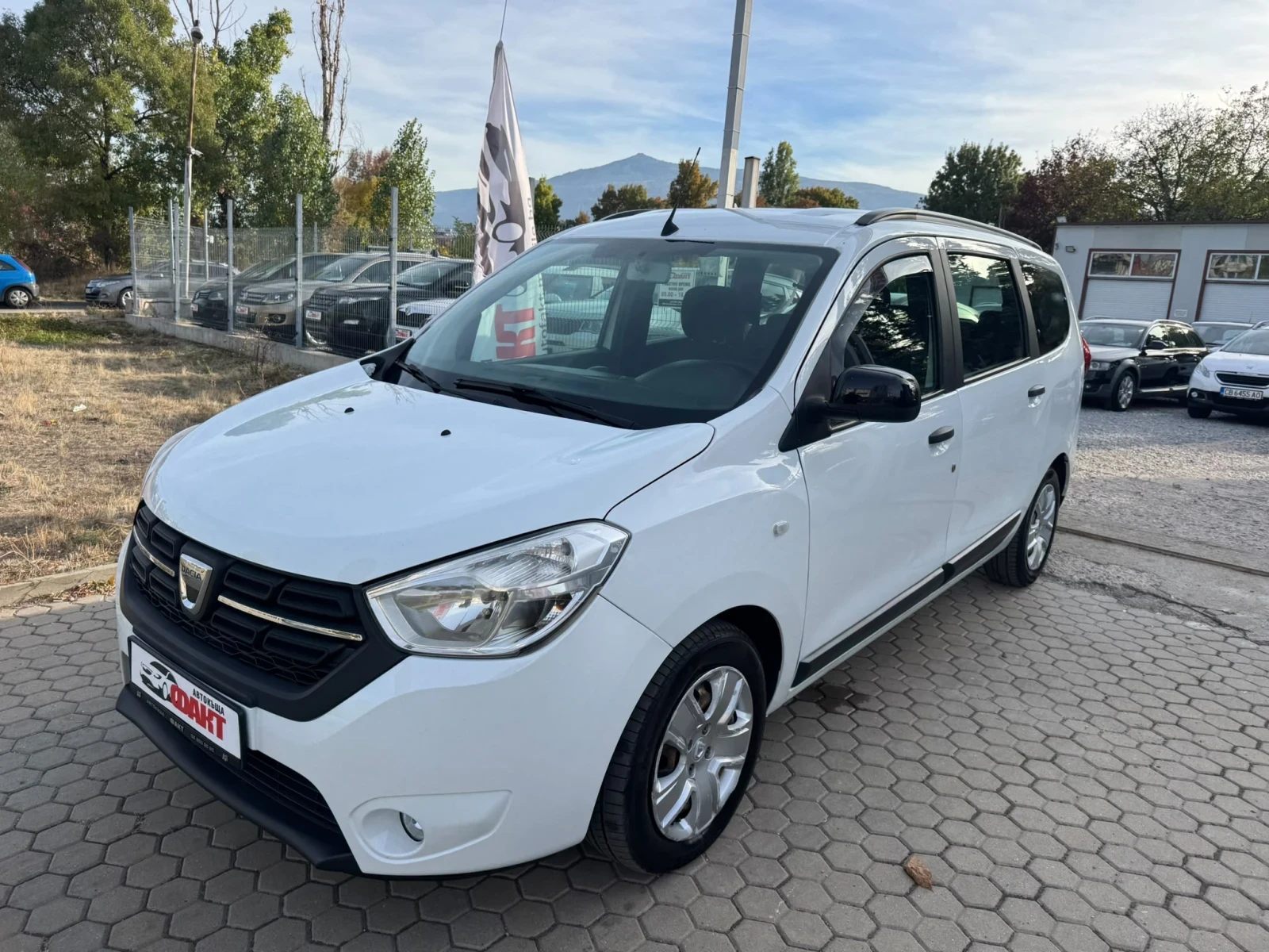 Dacia Lodgy 1.5dCi/7МЕСТЕН ! ! ! 