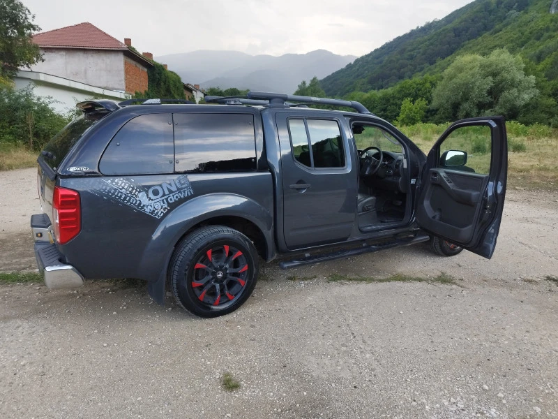 Nissan Navara Long way down, снимка 6 - Автомобили и джипове - 46714042