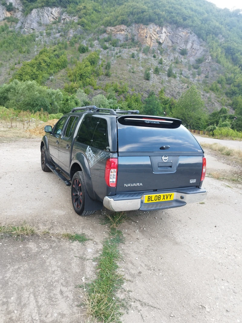 Nissan Navara Long way down, снимка 11 - Автомобили и джипове - 46714042