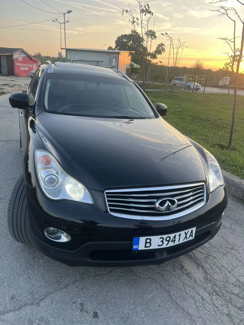 Infiniti QX50, снимка 6 - Автомобили и джипове - 47357886