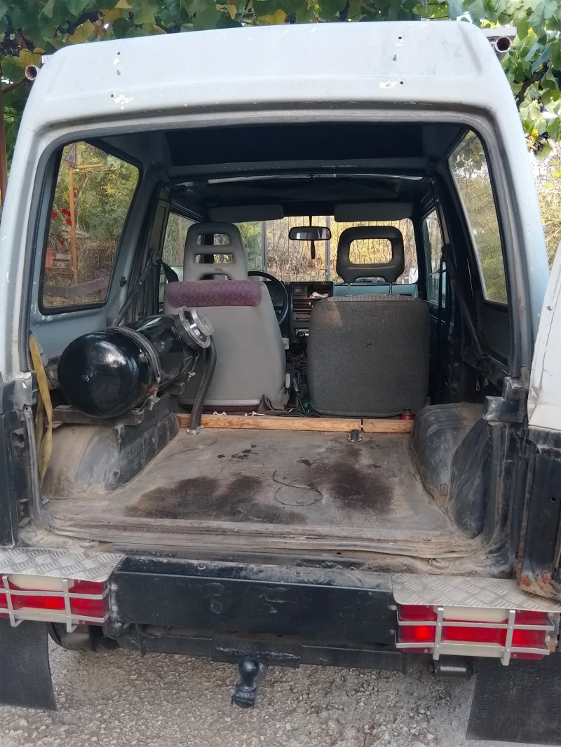 Suzuki Santana, снимка 6 - Автомобили и джипове - 52371796