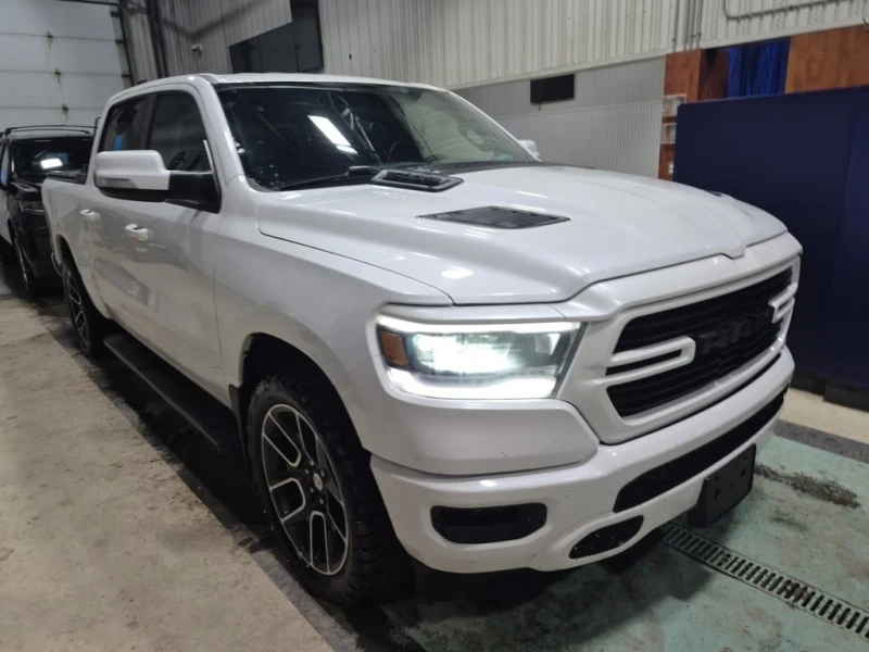 Dodge RAM 1500 * Sport * CARFAX * ФИНАНСИРАНЕ , снимка 2 - Автомобили и джипове - 52831612