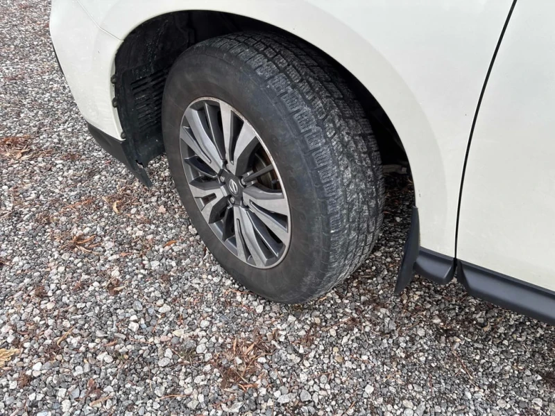 Nissan Pathfinder * 4WD 4dr * CARFAX * БЕЗ ПЪРВОНАЧАЛНА ВНОСКА, снимка 7 - Автомобили и джипове - 52877717