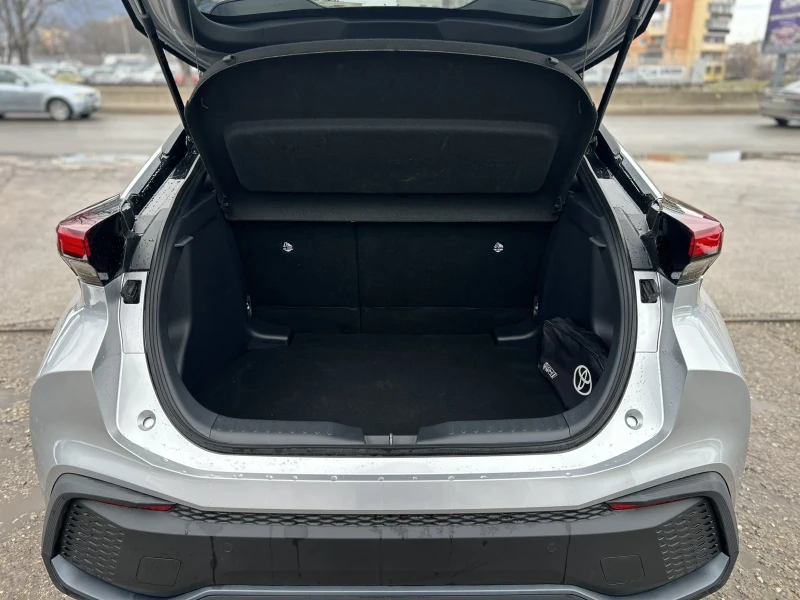 Toyota C-HR, снимка 17 - Автомобили и джипове - 53099222