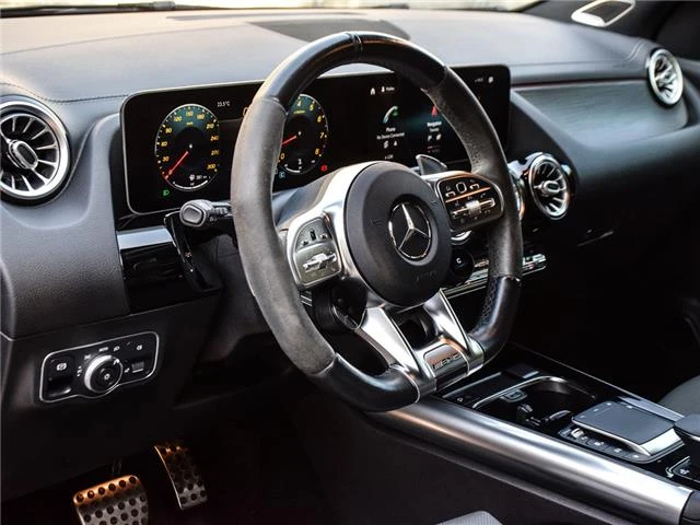 Mercedes-Benz GLA 45 AMG 4Matic* NightPack* Premium* PanoRoof* *  - изображение 8
