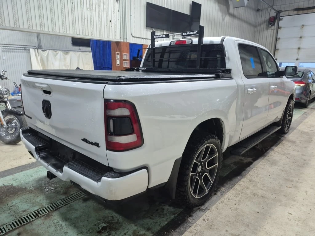 Dodge RAM 1500 * Sport * CARFAX * ФИНАНСИРАНЕ  - изображение 3