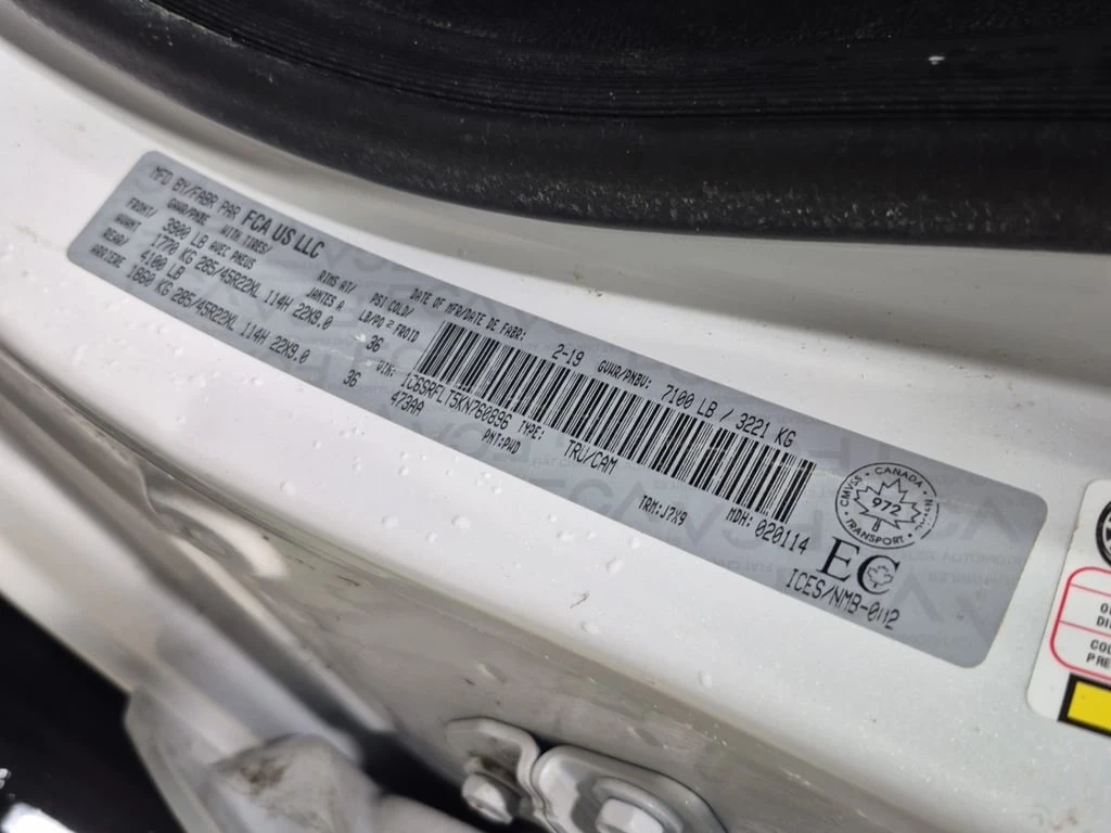 Dodge RAM 1500 * Sport * CARFAX * ФИНАНСИРАНЕ  - изображение 7