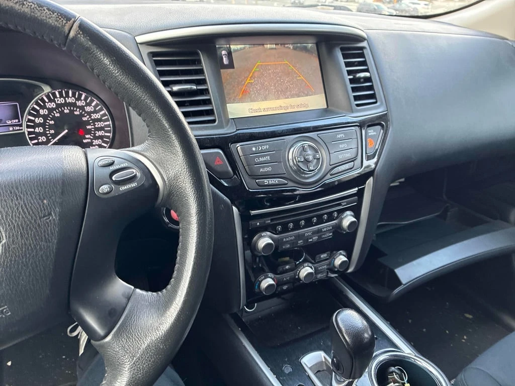 Nissan Pathfinder * 4WD 4dr * CARFAX * БЕЗ ПЪРВОНАЧАЛНА ВНОСКА - изображение 9