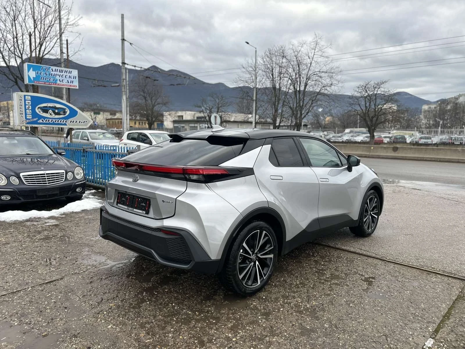 Toyota C-HR  - изображение 7