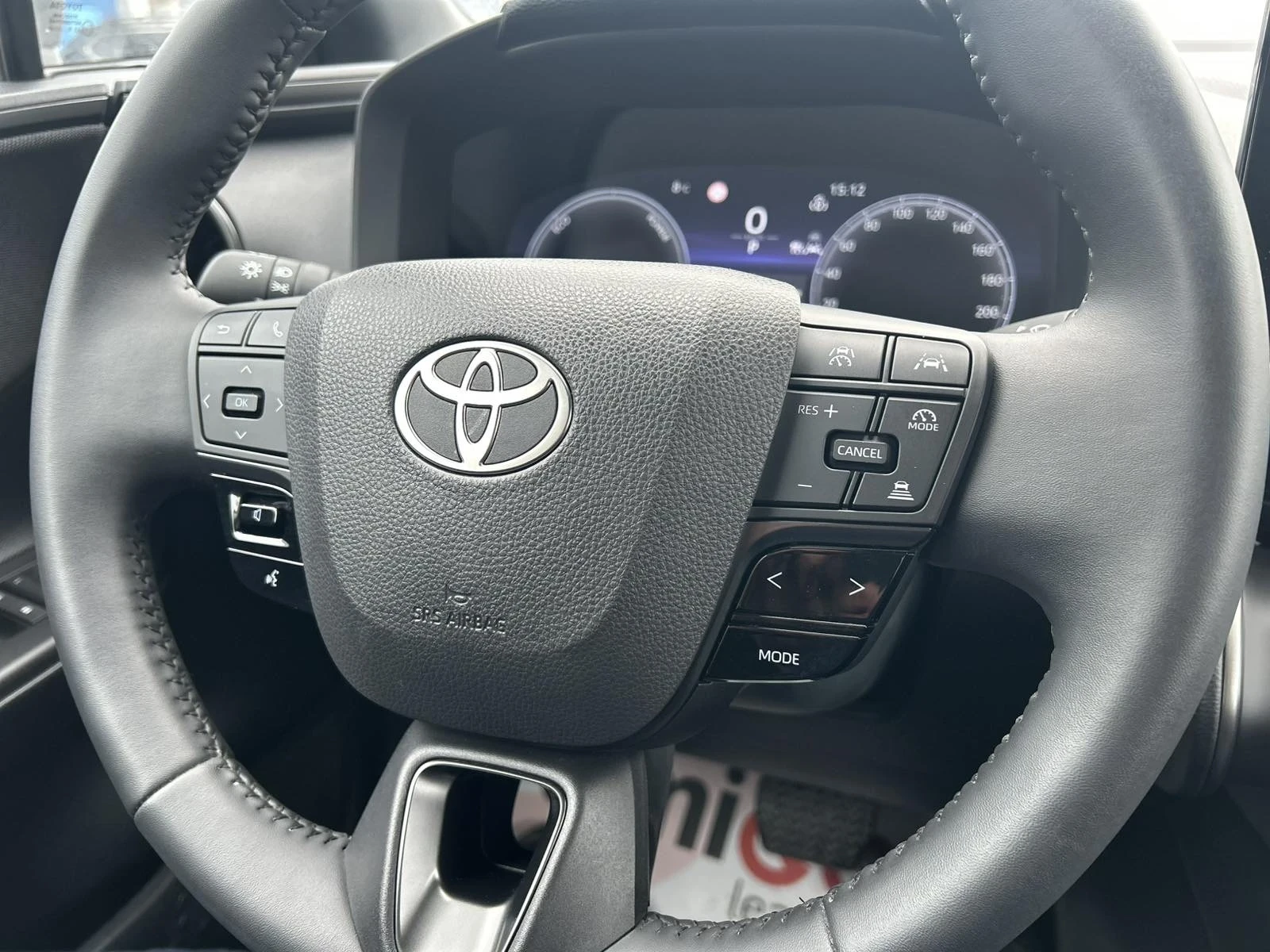 Toyota C-HR | Mobile.bg � ����������� 11