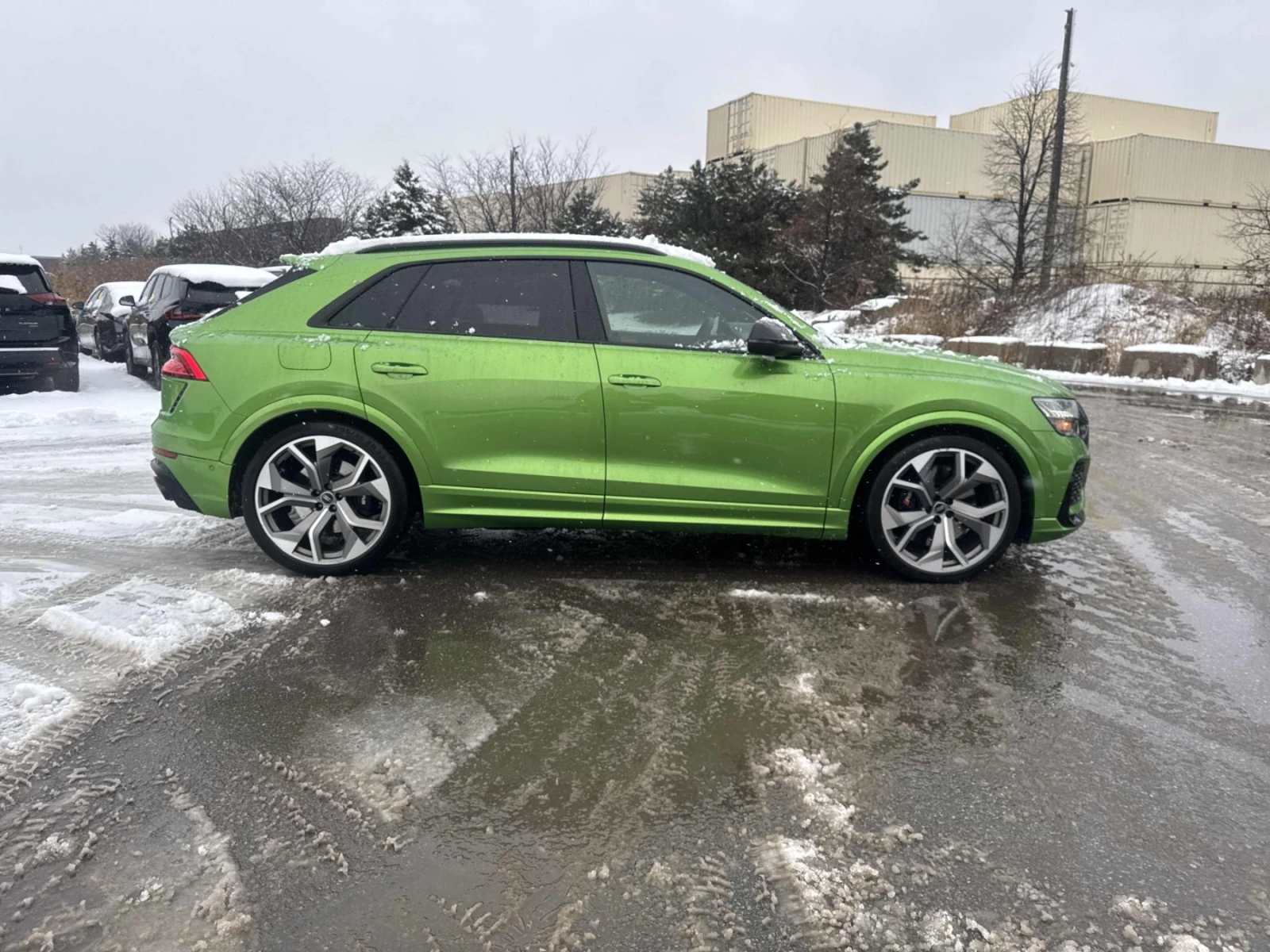 Audi RSQ8 4.4L V8 QUATTRO S-LINE - изображение 5