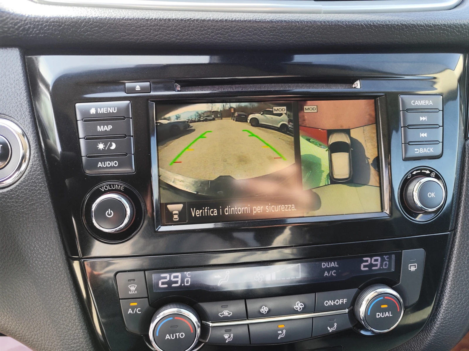 Nissan Qashqai 1.5DCi* АВТОМАТИК* EURO6D* LED* NAVI* CAMERA 360*  - изображение 8