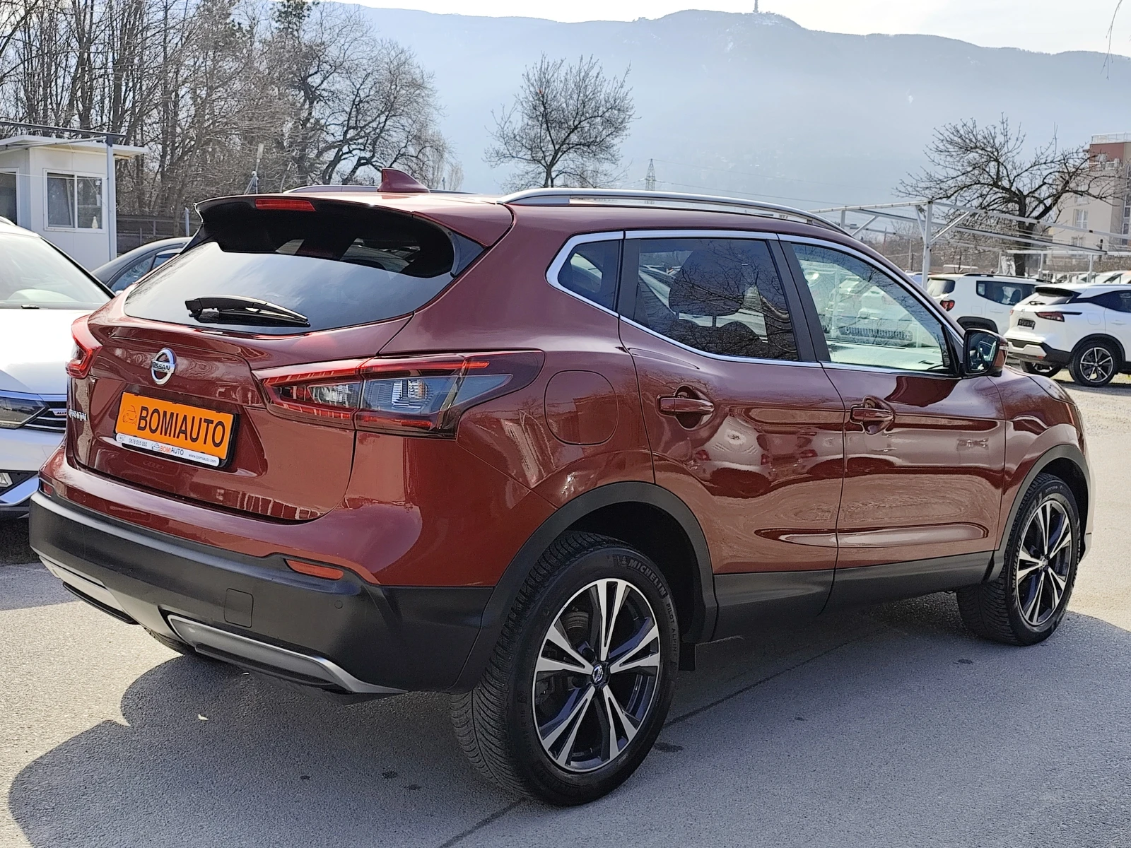 Nissan Qashqai 1.5DCi* АВТОМАТИК* EURO6D* LED* NAVI* CAMERA 360*  - изображение 4