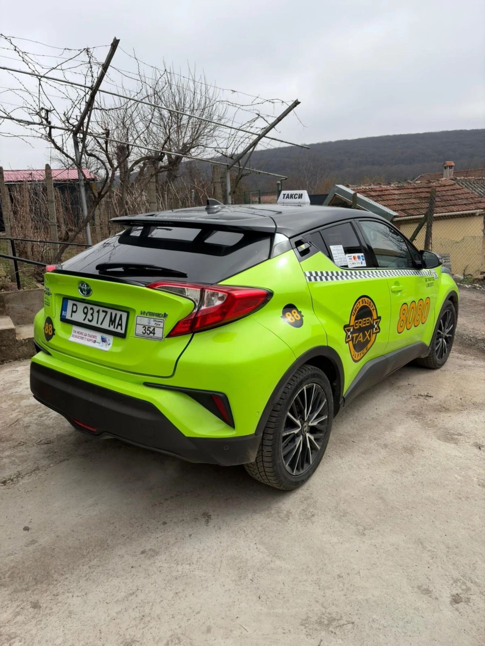 Toyota C-HR НОВА АГУ* ТАКСИ ОТ 10.25Г* ОБОРУДВАН С АПАРАТ - изображение 2