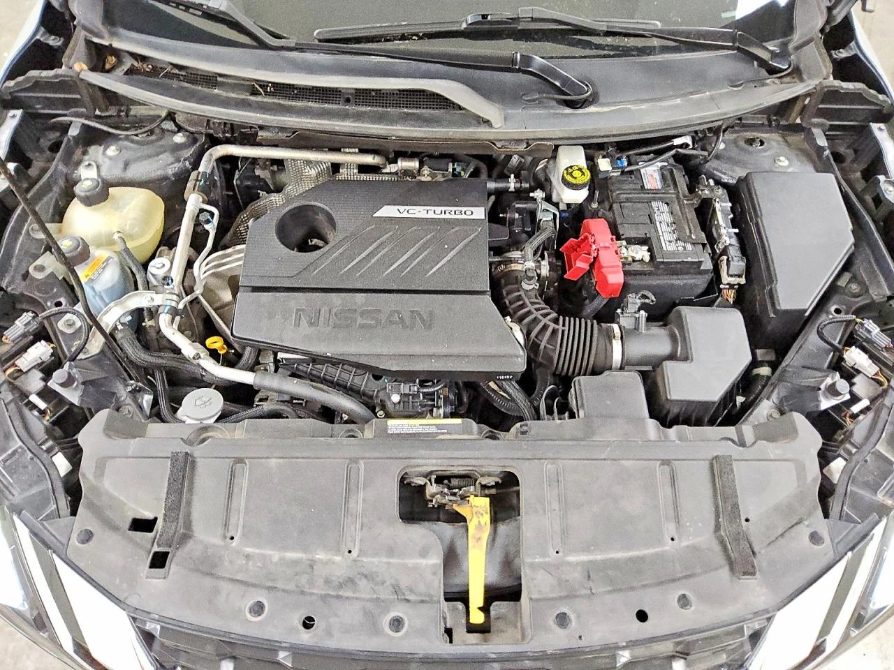 Nissan Rogue, снимка 13 - Автомобили и джипове - 53973619