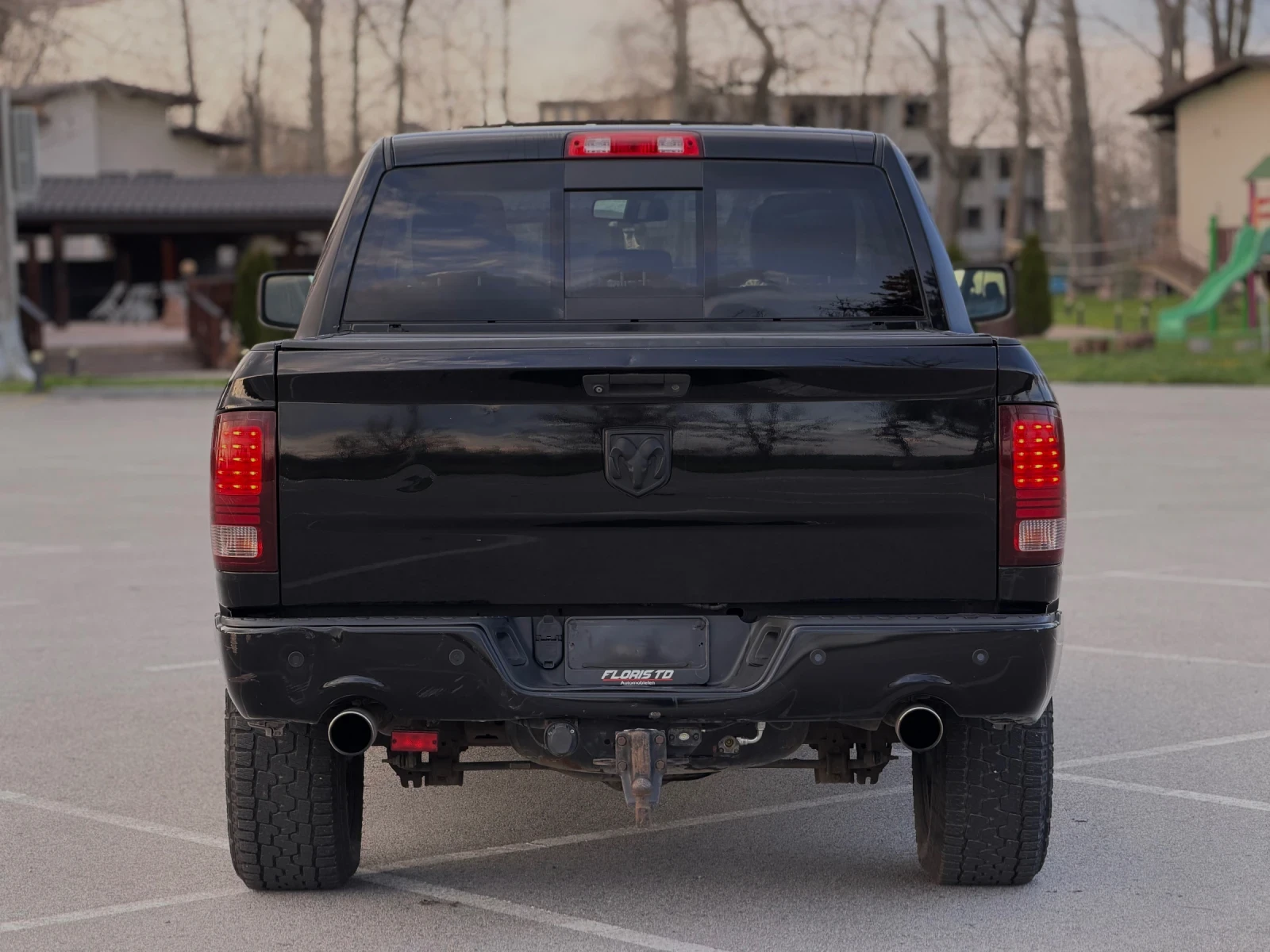 Dodge RAM 1500 5.7 Hemi * BLACK EDITION/УНИКАТ/LPG* , снимка 5 - Автомобили и джипове - 54092561