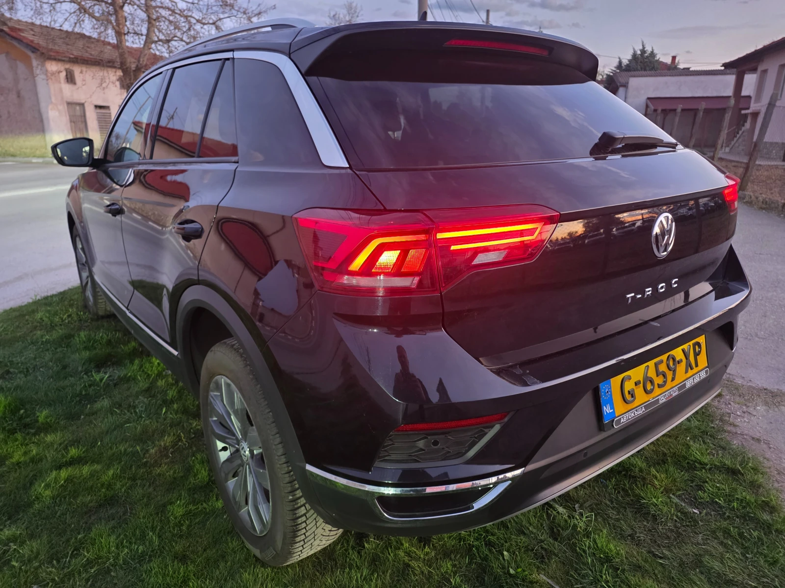 VW T-Roc 1.5, снимка 7 - Автомобили и джипове - 54203682